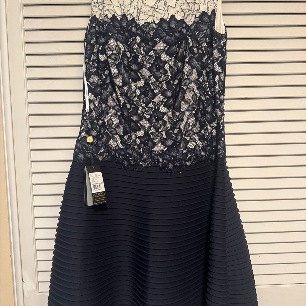 Tadashi Shoji Navy and Cream Floral Lace Dress